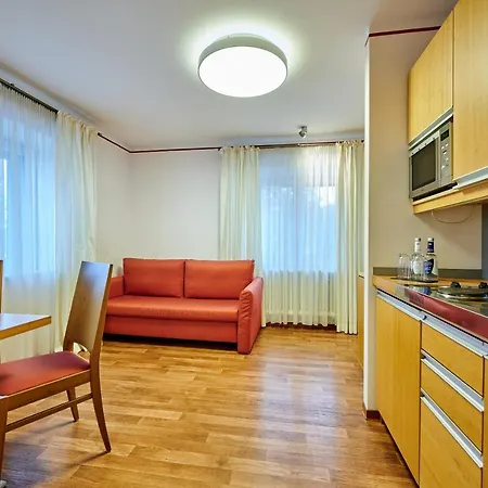 Aparthotel Gastehaus Wenisch Straubing
