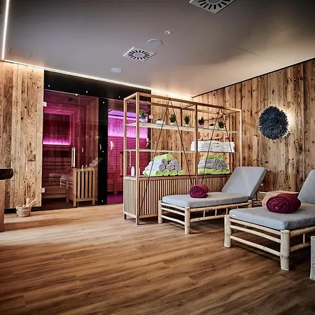 アパートホテル Gaestehaus Wenisch